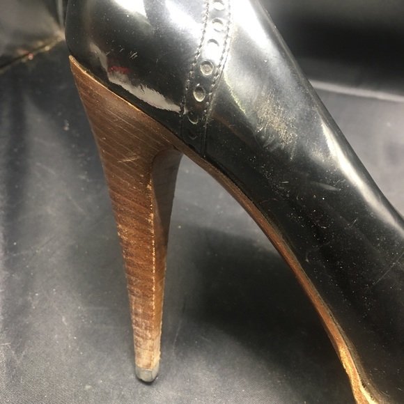 Gucci Black Leather Pumps - Picture 11 of 13